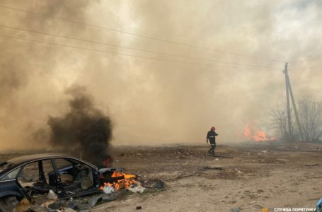 Поліція встановлює причини двох масштабних пожеж у Тернополі та Чистилові