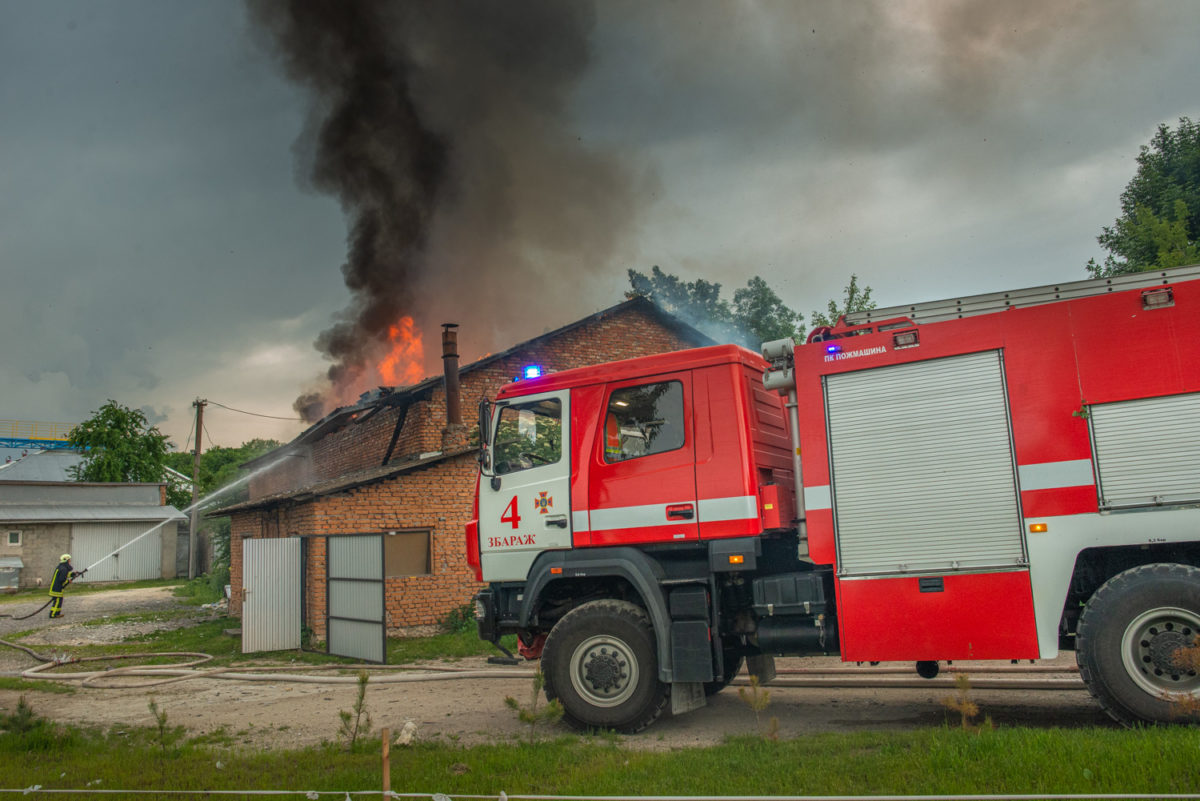 На Тернопільщині у пункті побутових відходів згоріла 29-річна жінка (Відео)