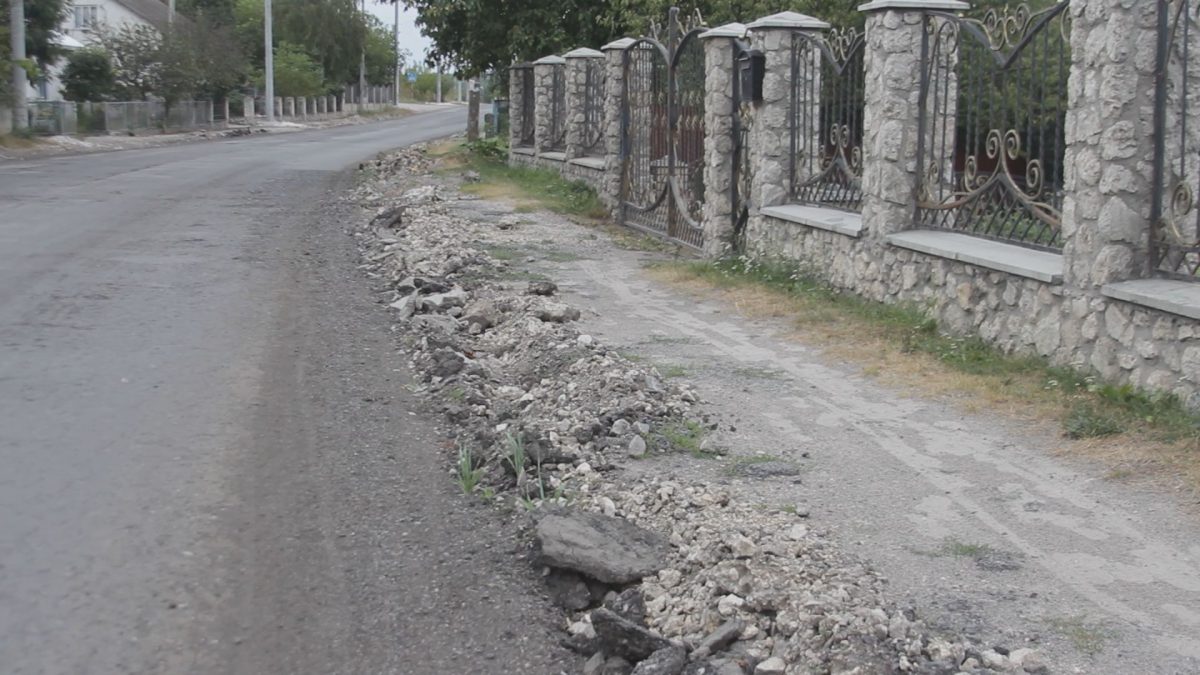 «У Залізцях люди залишилися без дороги і цю проблему треба вирішувати», – Володимир Болєщук