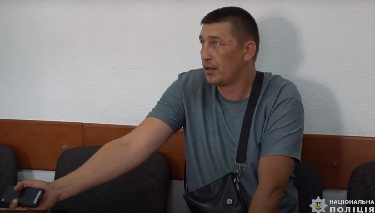 Поліцейські нагородили тернополян за порятунок дітей і затримання зловмисника (Відео)
