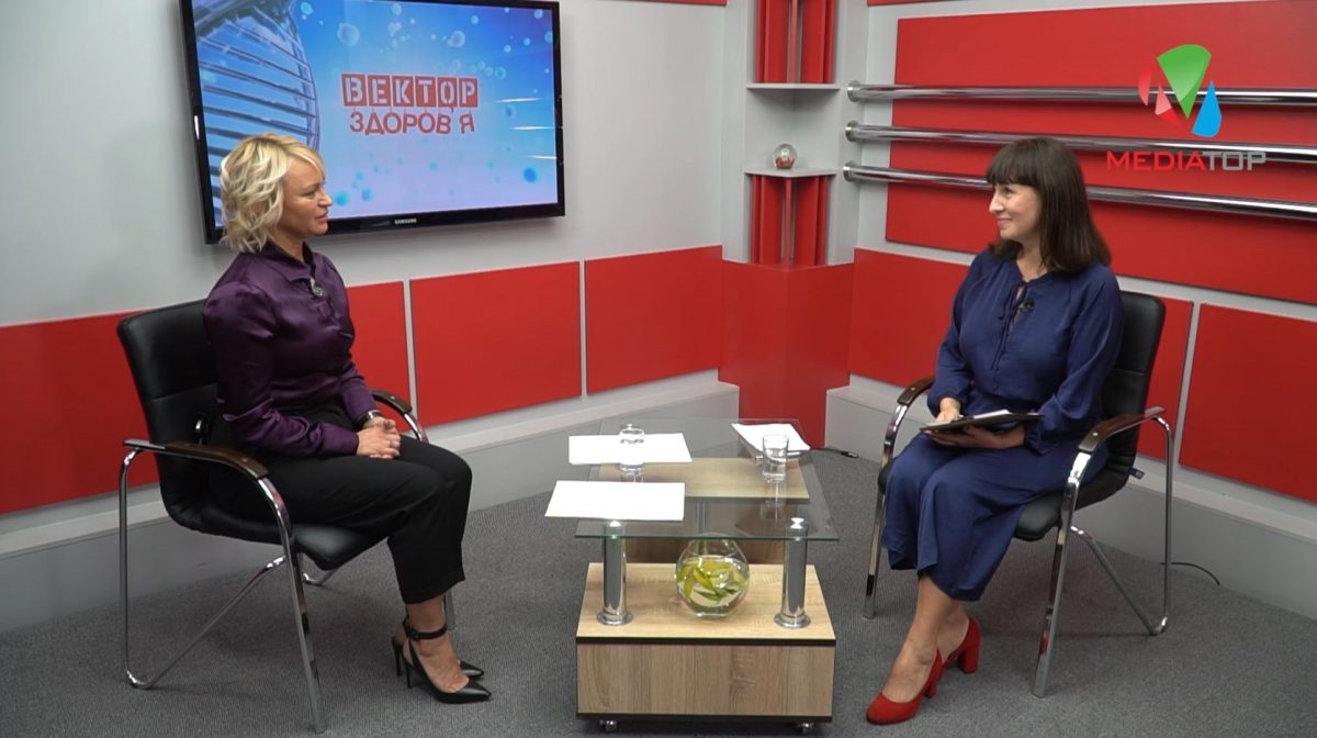 Онкогінеколог Галина Денега: “У лікуванні раку яєчників головне – вчасно прийти на огляд” (Відео)